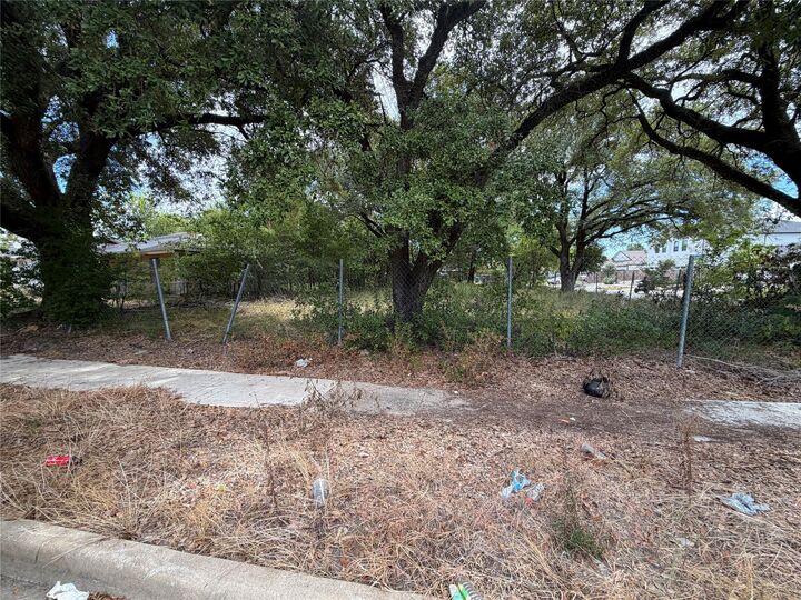 Property Photo: 7355 Jutland Road TX 77033