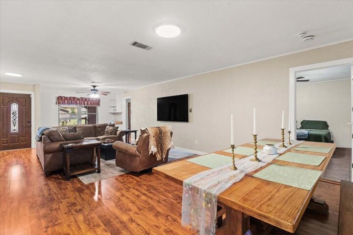 Property Photo: 1209 E Brown Lane TX 77536
