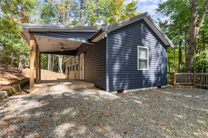 Property Photo: 44 Araniska Road NC 28627