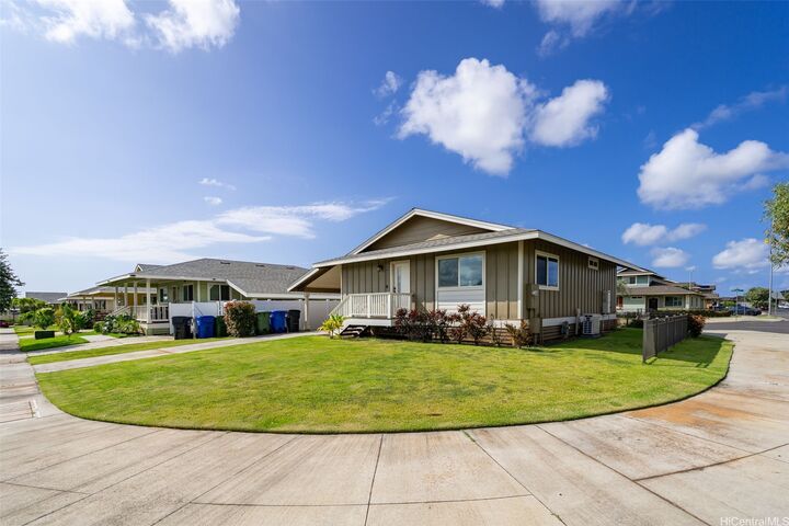 Property Photo:  91-1301 Hoomahua Street  HI 96706 