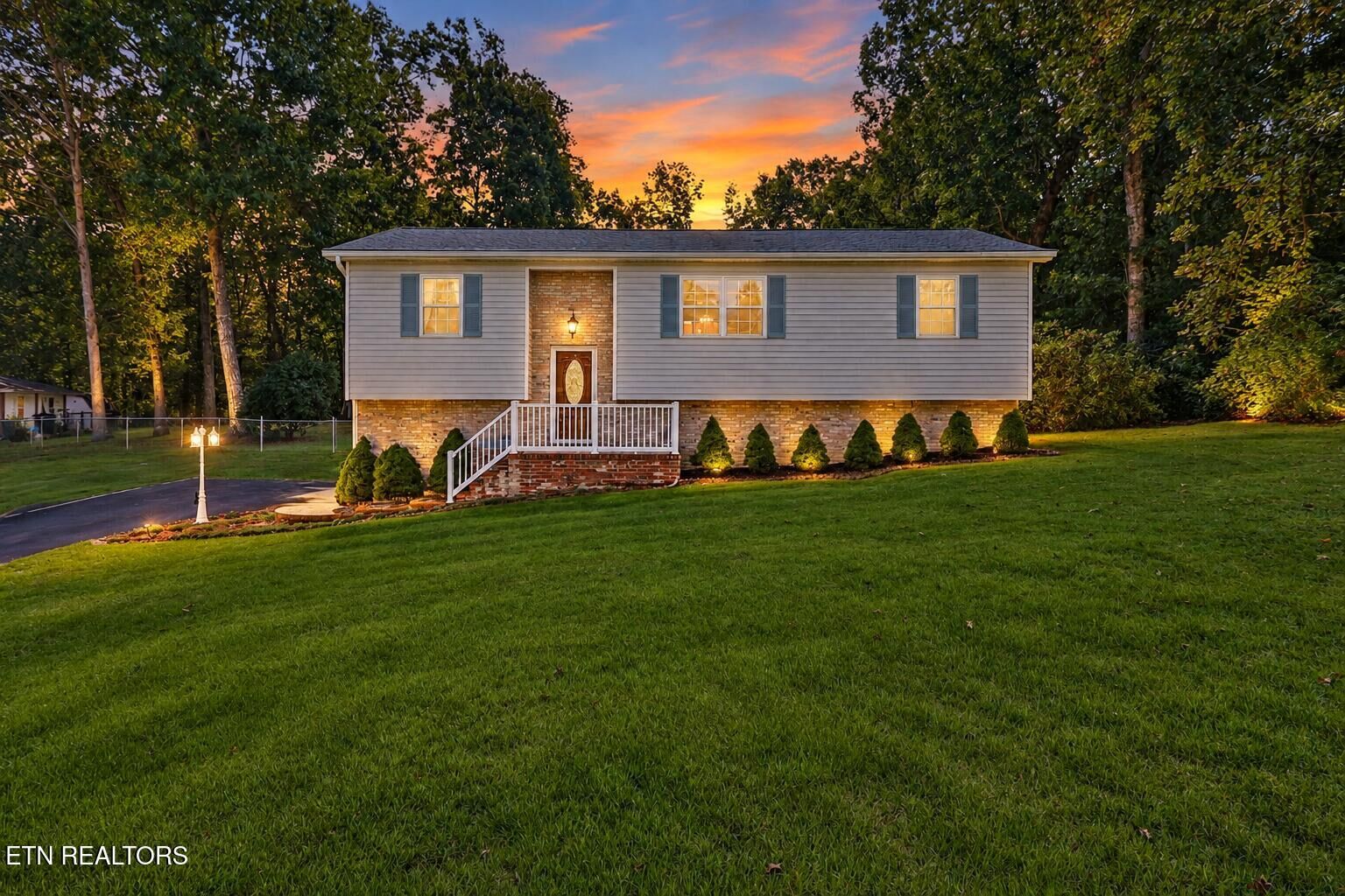 Property Photo:  187 Cardinal Loop  TN 38555 
