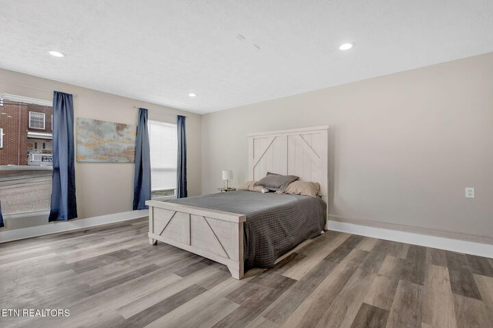 Property Photo: 107 N C St TN 37771