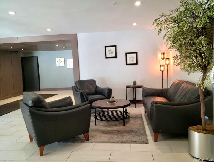 Property Photo:  505 Central Avenue 305  NY 10606 