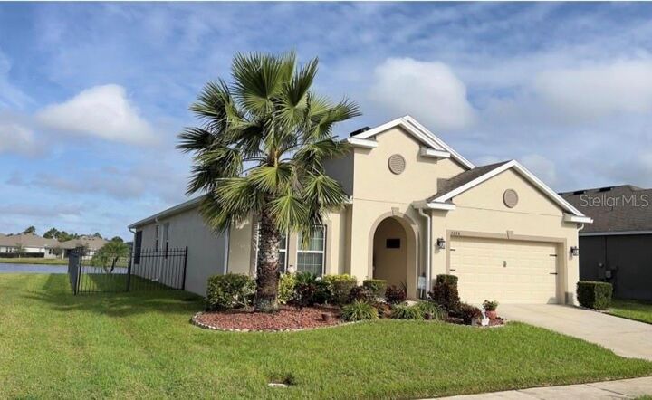 Property Photo:  3606 Charmed Lane  FL 34772 