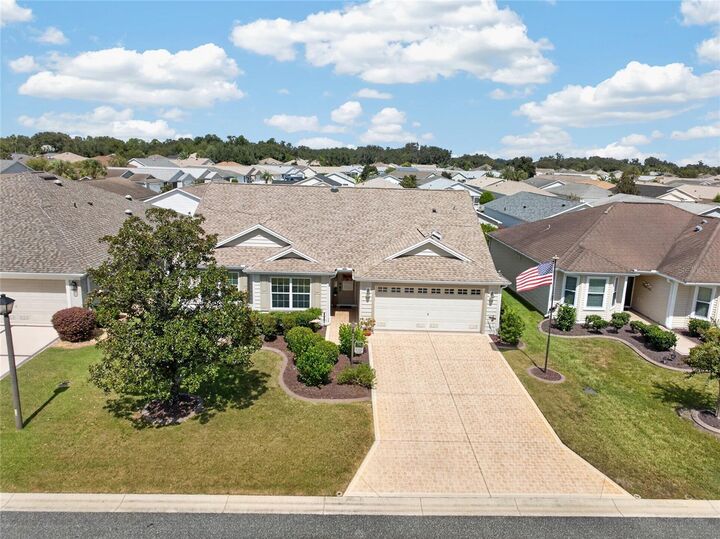 Property Photo: 1648 Pennecamp Drive FL 32162