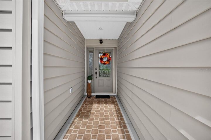 Property Photo:  1648 Pennecamp Drive  FL 32162 