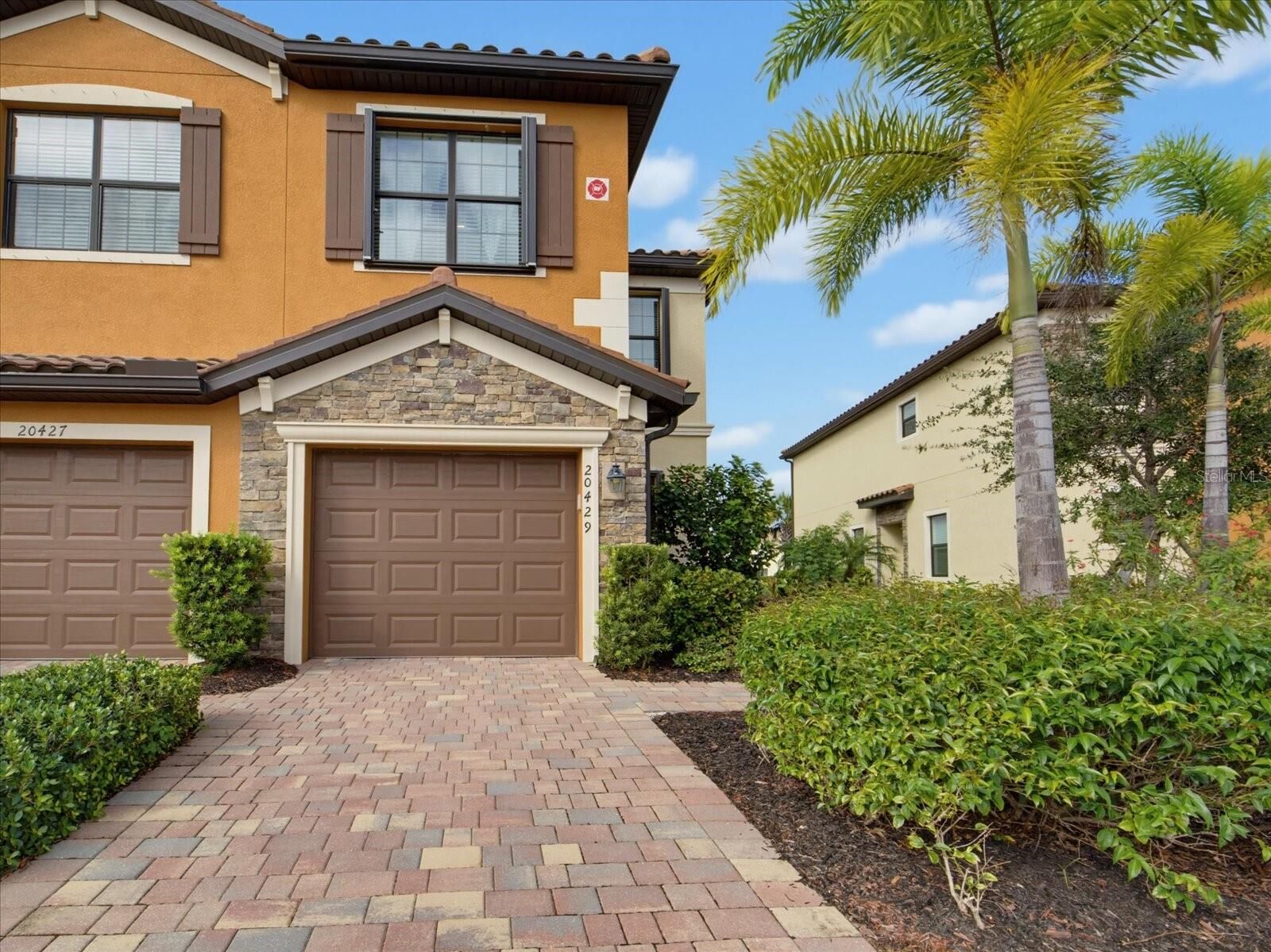 Property Photo:  20429 Lagente Circle  FL 34293 