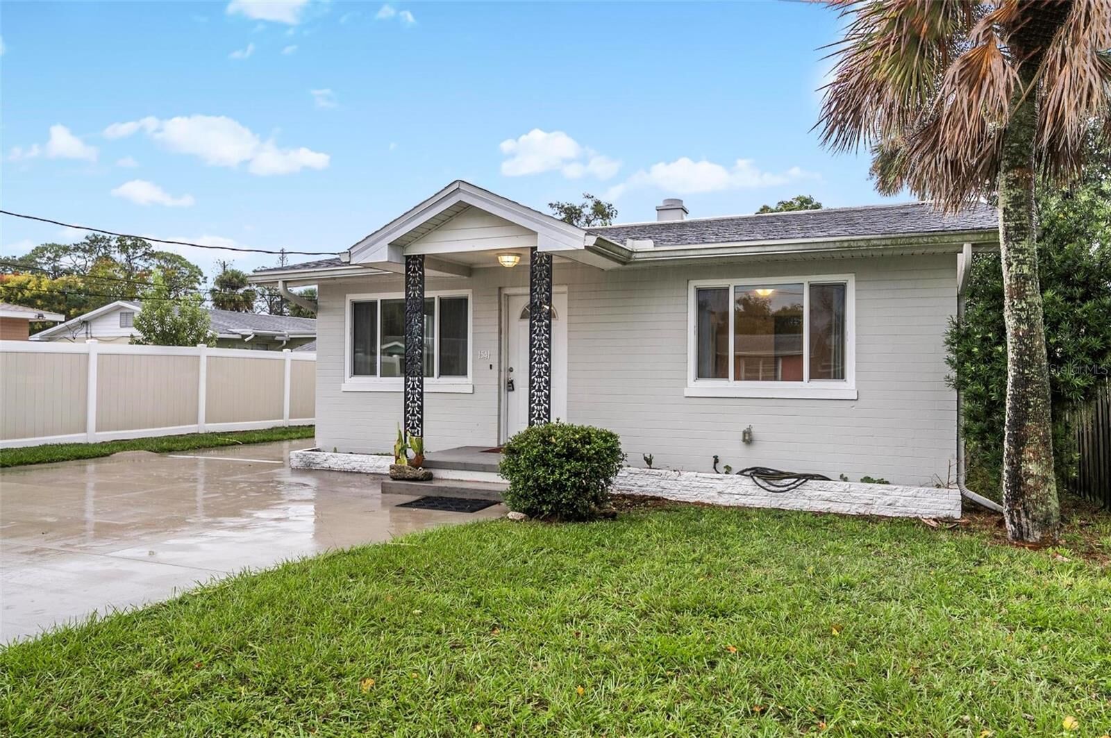 Property Photo:  1541 Daytona Avenue  FL 32117 