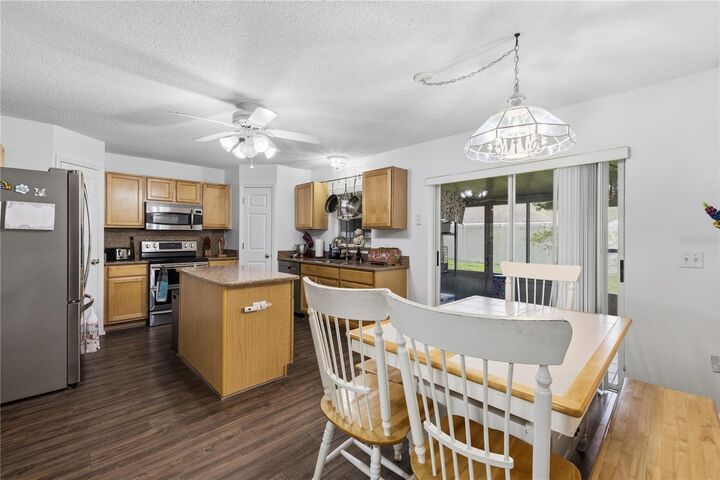 Property Photo:  3640 Stonefield Drive  FL 32826 