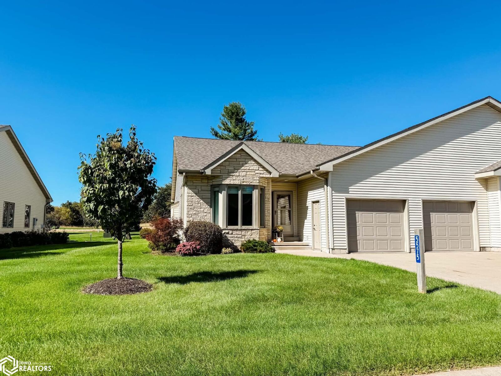 Property Photo:  5575 Chip Shot Drive  IA 52601 