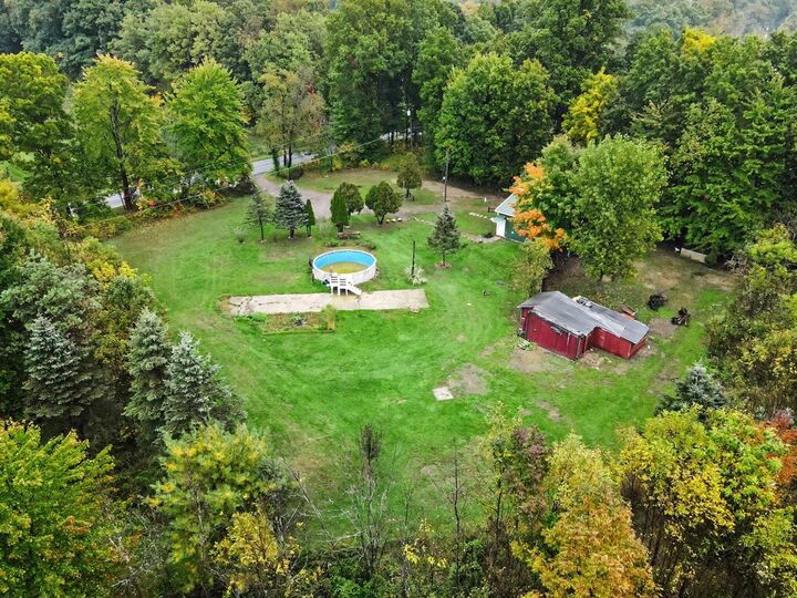 Property Photo: 2180 NE 19 Mile Road MI 49319-8841
