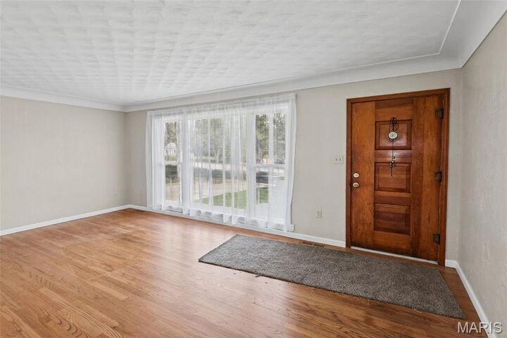 Property Photo:  211 Edding Lane  IL 62208 
