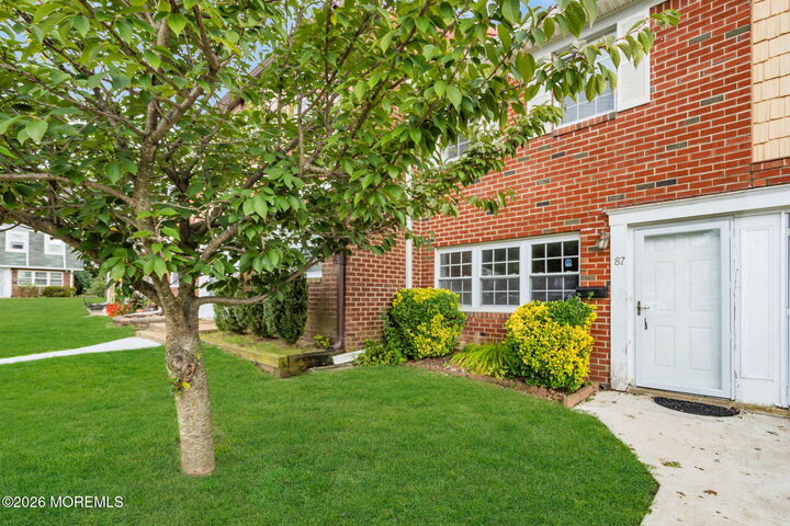 Property Photo: 87 Briar Mills Drive NJ 08724