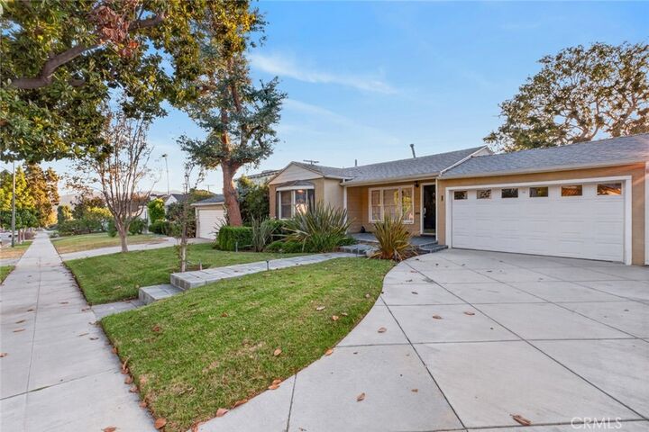 Property Photo:  1321 Graynold  CA 91202 