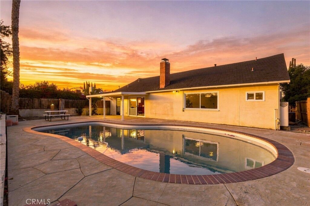 Property Photo:  24107 Highlander  CA 91307 