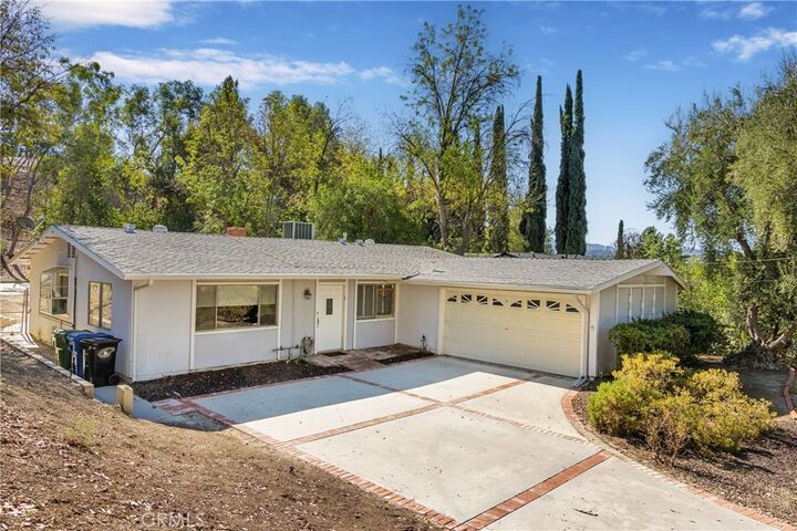 Property Photo:  7055 Middlesbury Ridge Circle  CA 91307 