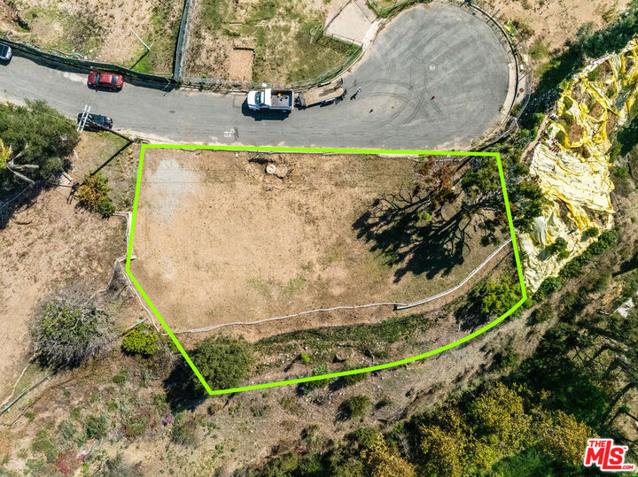 Property Photo:  1005 Villa Grove Drive  CA 90272 