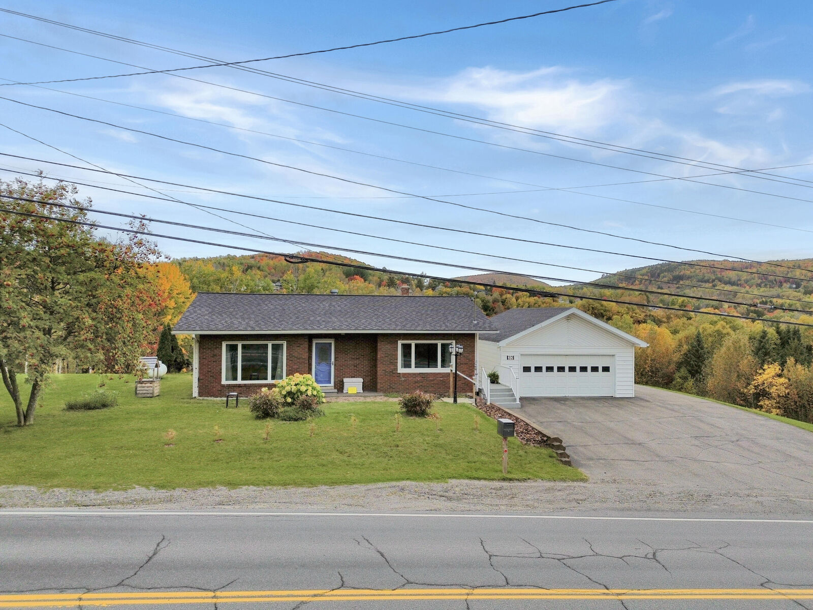 Property Photo: 32 US Route 1 ME 04745