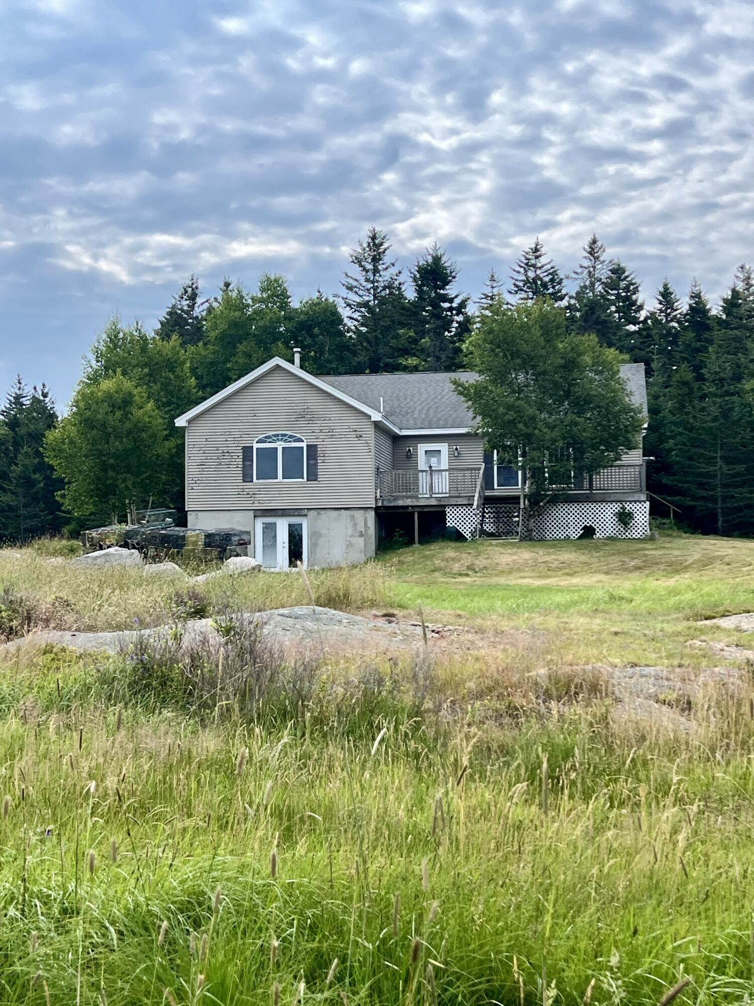 Property Photo:  212 Stanley Point Road  ME 04685 