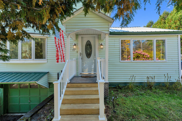 Property Photo: 13 Johnson Street ME 04240
