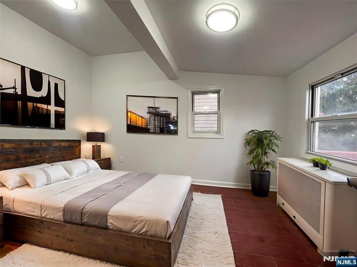 Property Photo:  40 Searing Avenue 2  NJ 07029 