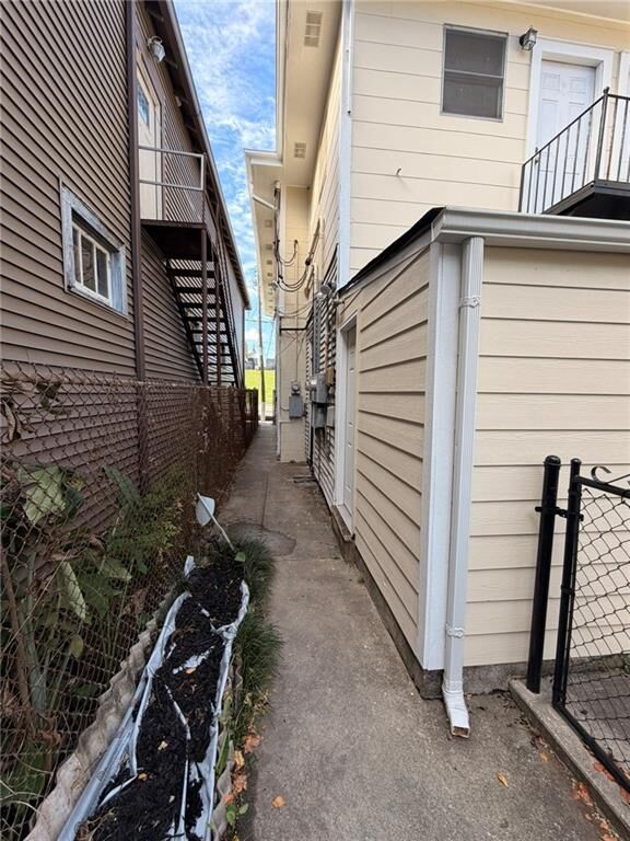 Property Photo:  710 1st Street  LA 70053 