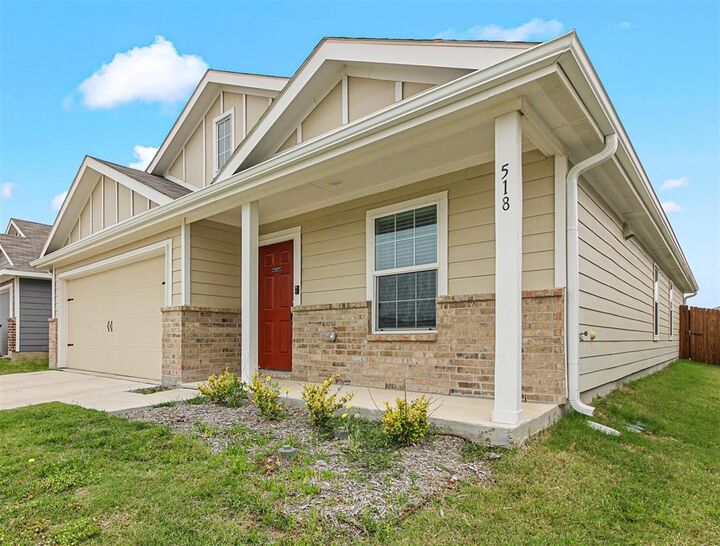 Property Photo:  518 Olmstead Drive  TX 75407 