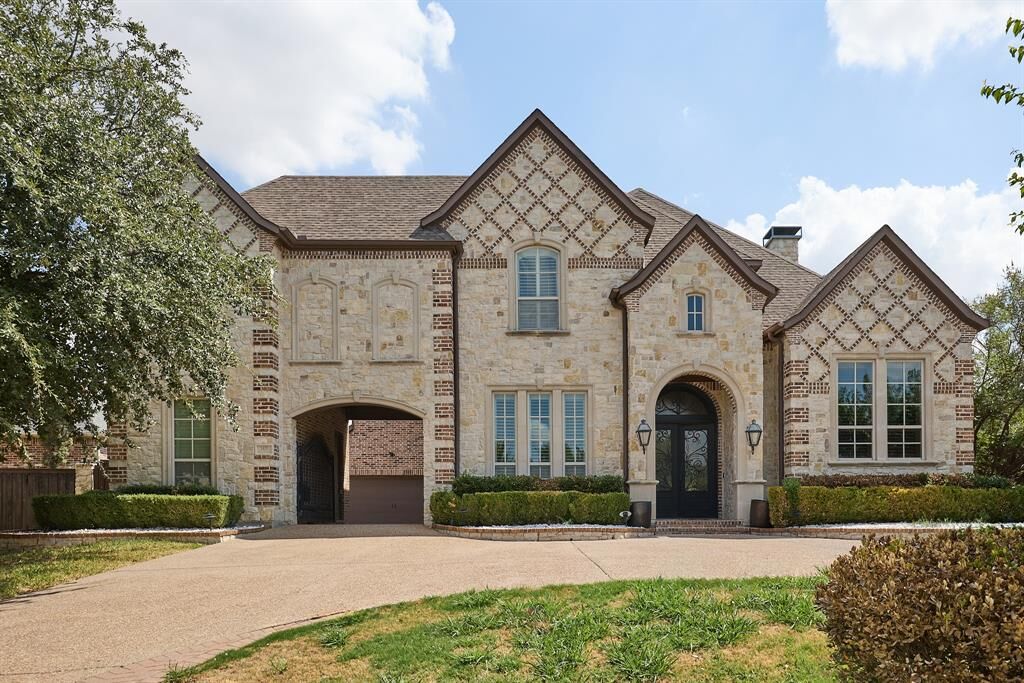 Property Photo: 1450 Hilton Head Lane TX 75034