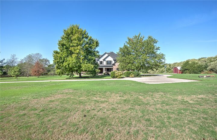 Property Photo:  3072 E Hunters Ridge Road  AR 72764 