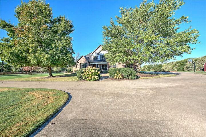 Property Photo:  3072 E Hunters Ridge Road  AR 72764 