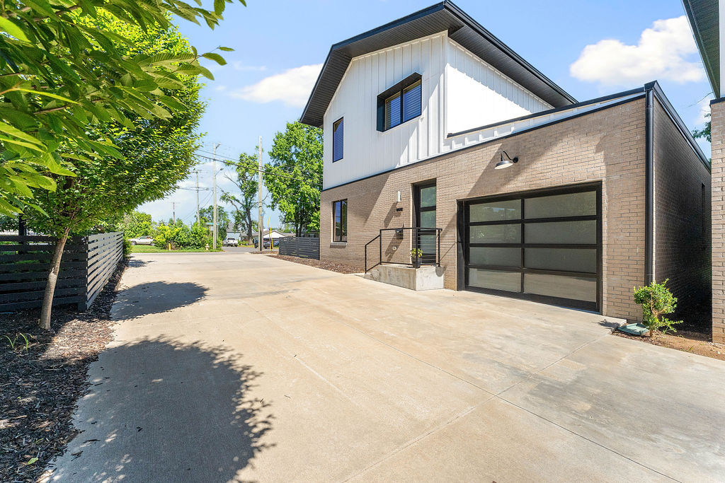 Property Photo:  614 NW Bike Court  AR 72712 