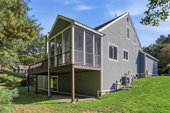 Property Photo:  14 Windingwood Ln 14  MA 01720 