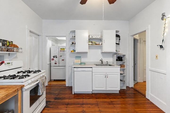 Property Photo: 11 Howard St 1 MA 02139