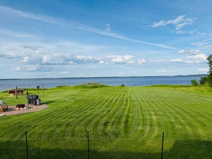Property Photo:  890 Pelican Road  AB T0G 2K0 