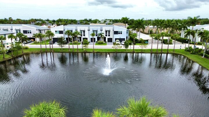 Property Photo: 3922 SE Caladium Court FL 34997