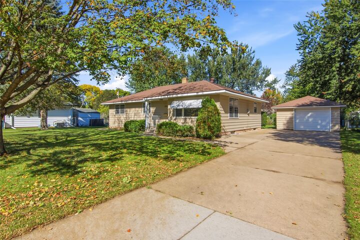 Property Photo: 1816 Taft Avenue WI 54701