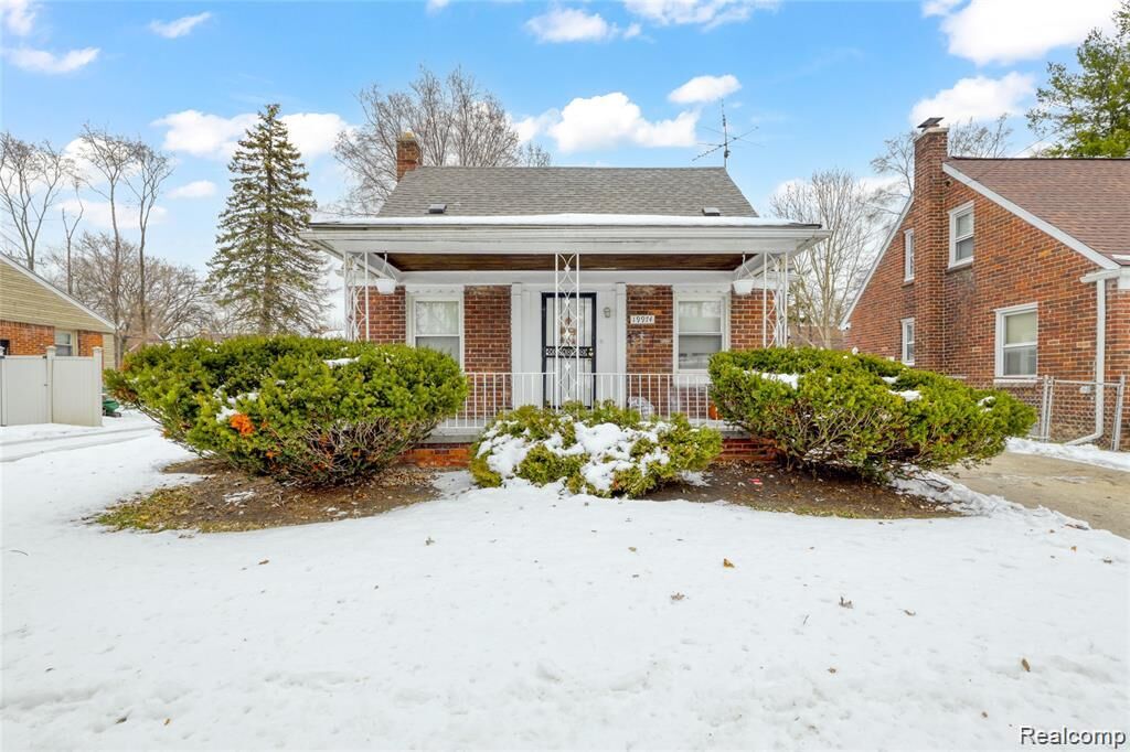 Property Photo:  19974 Charest Street  MI 48234 