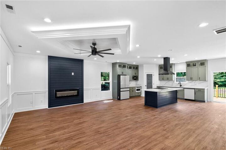 Property Photo:  1713 Macedonia Ave  VA 23436 