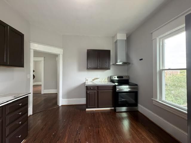 Property Photo:  1120 12th St SE  VA 24013 