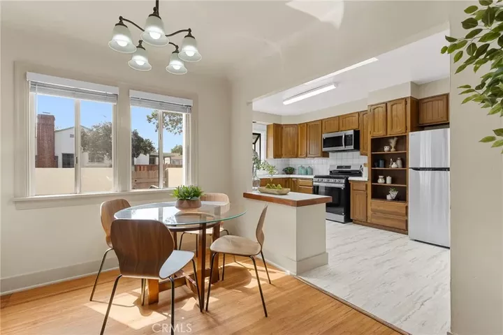 Property Photo:  1334 Mira Mar  CA 90804 