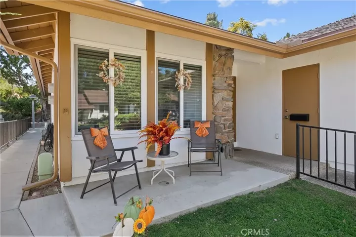 Property Photo: 26734 Winsome Circle CA 91321