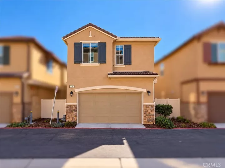 Property Photo:  726 Banyan  CA 91767 