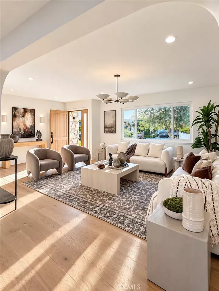 Property Photo: 13402 Winthrope CA 92705