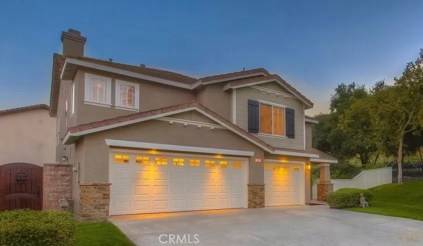 Property Photo:  2 Bootstrap Court  CA 92679 