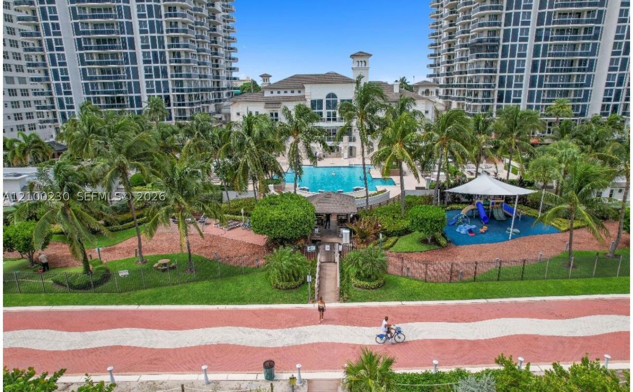 Property Photo:  4779 Collins Ave 401  FL 33140 