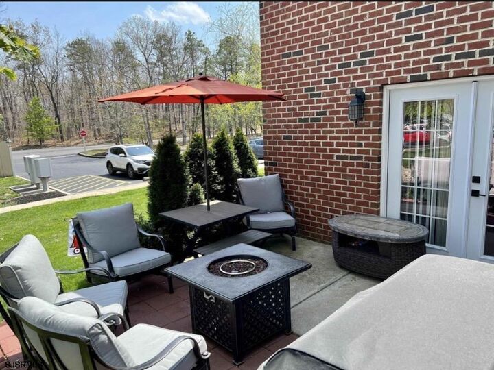 Property Photo:  1551 Ben Franklin Ct 1551  NJ 08330 