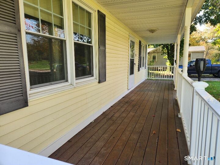 Property Photo:  24 Lovers Lane  CT 06280 