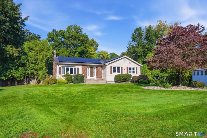 Property Photo:  115 Kingston Drive  CT 06118 