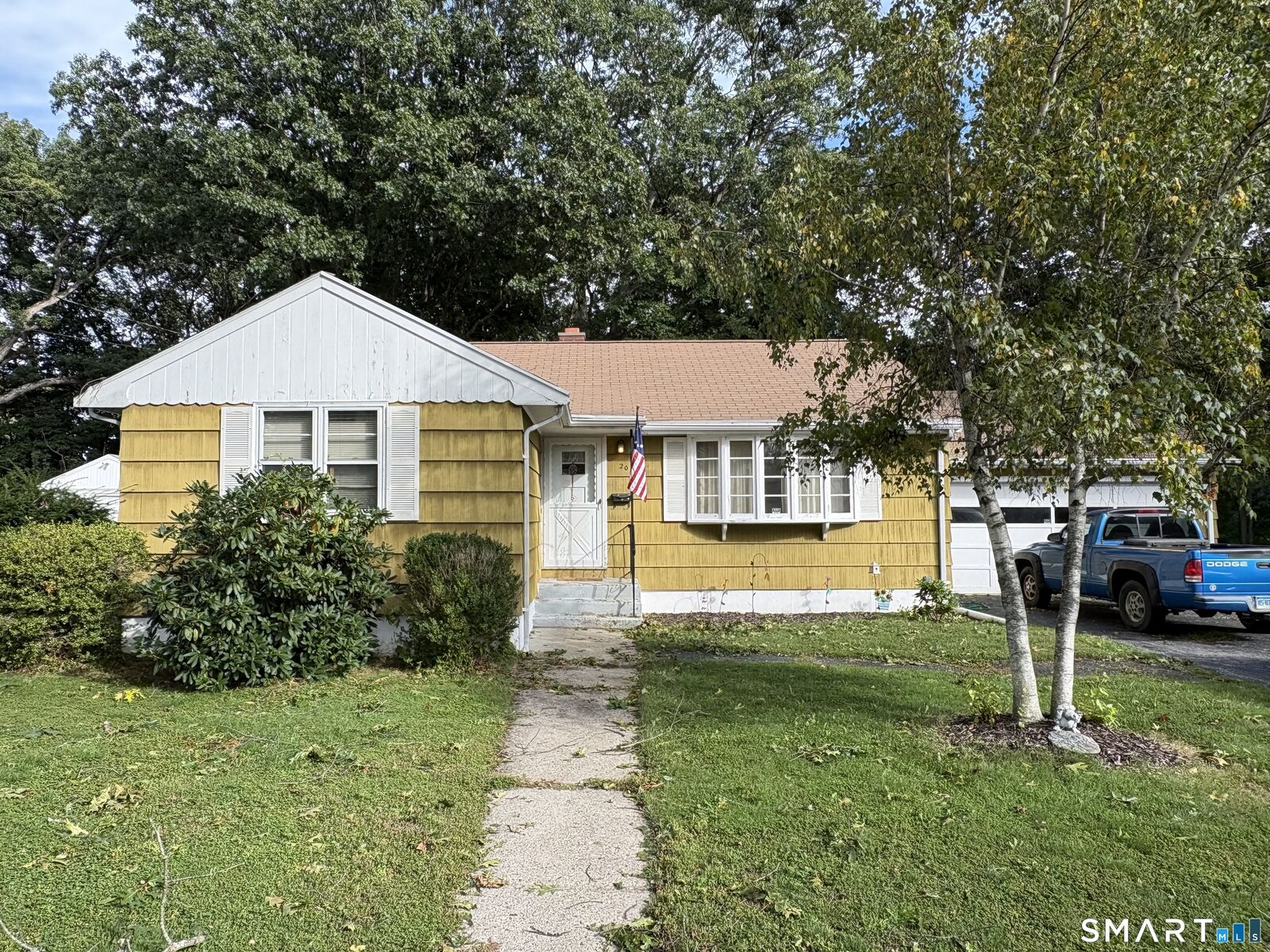Property Photo:  20 Karen Avenue  CT 06614 