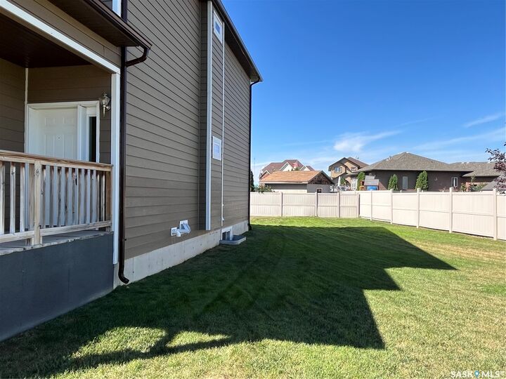 Property Photo:  38 McKenzie Lane  SK S4L 0B2 